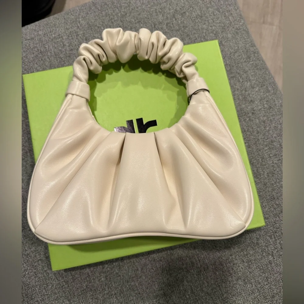 JW PEI Handbag - Picture 4 of 6